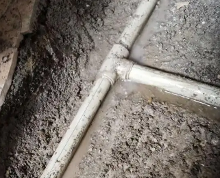 长岭漏水维修电话